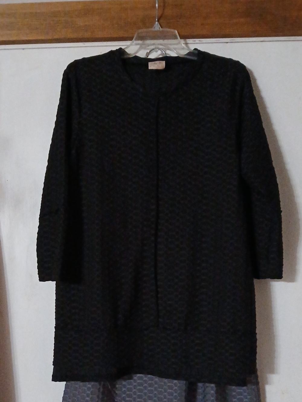 ZADIE B Waffle Textured Black Long Sleeve Tunic